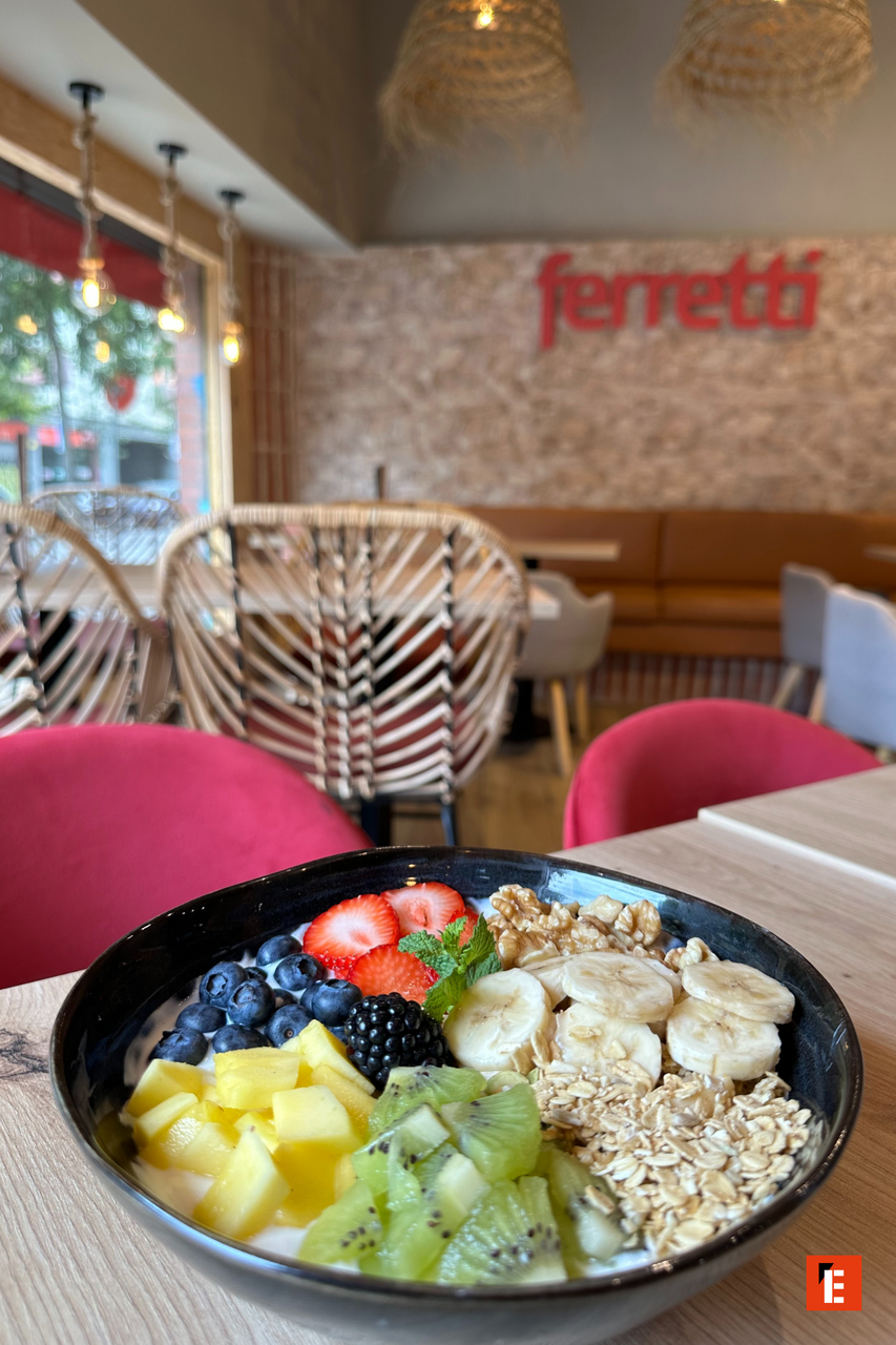 franquicia ferretti 14