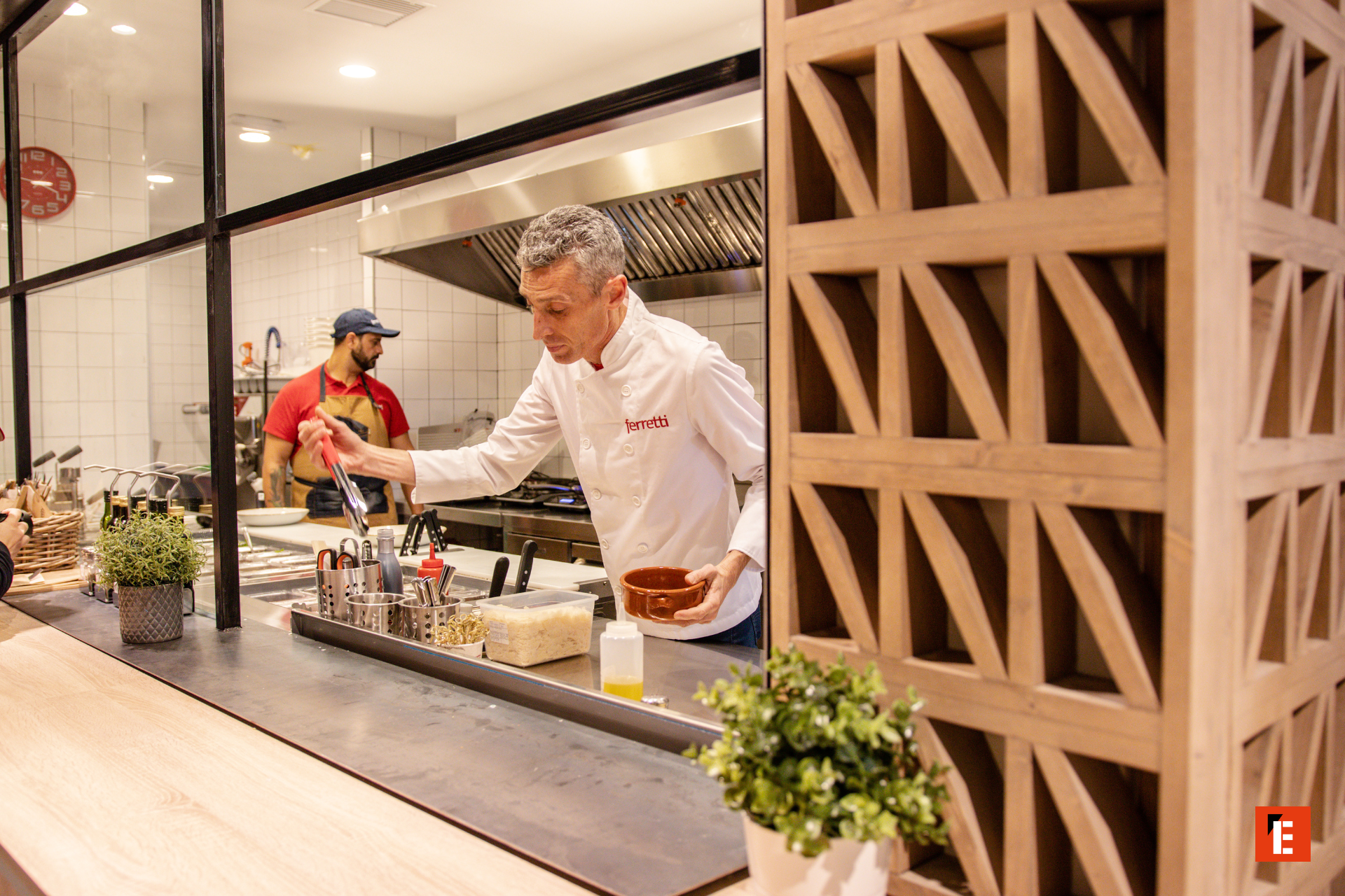 franquicia ferretti 2