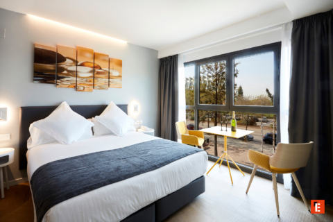 franquicia sercotel 16