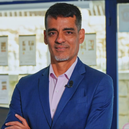 miniaturansicht franchise realty plus carlos