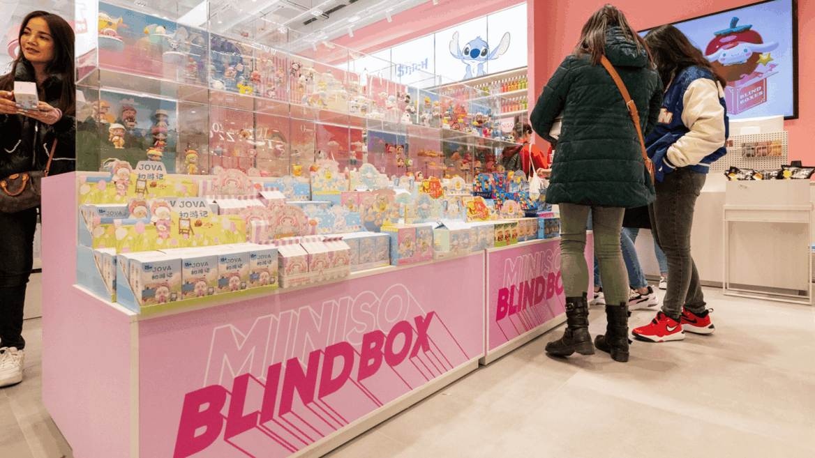 regalos interior tienda miniso