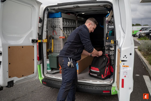 franchise repar'stores 8