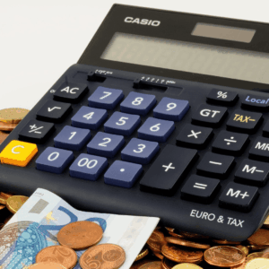 calculadora y dinero