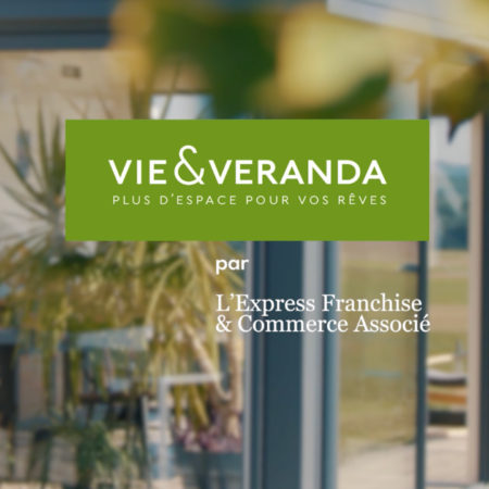 showroom vie & véranda moderne en aluminium et bois