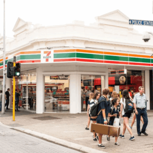 exterior entrada tienda 7 eleven