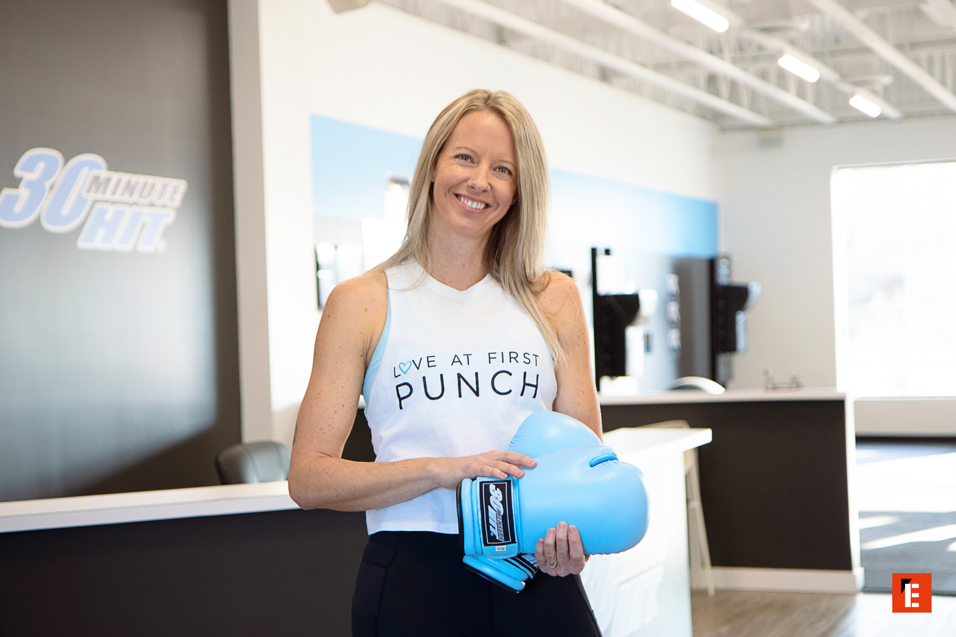 woman boxing in modern hiit studio