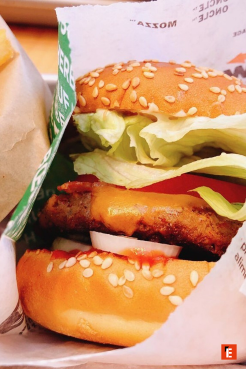 franchise a&w 9