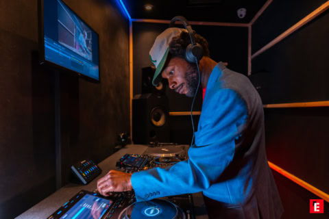 Franchise DJ LAB 7