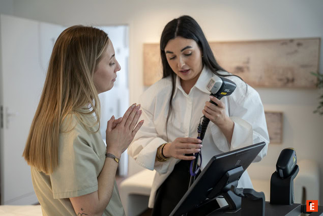 Franchise Laser 26 11