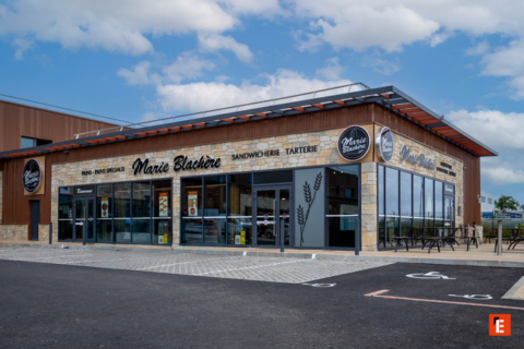 vitrine d'une boulangerie