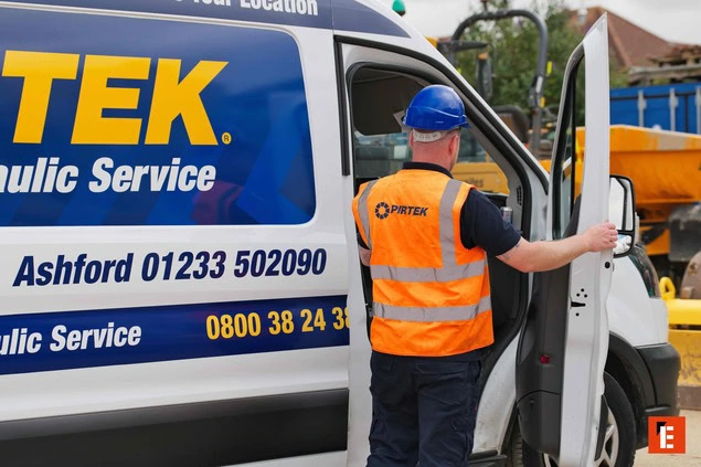 pirtek hydraulic service van and roller