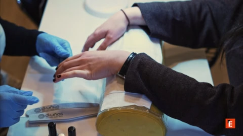 Zona de espera en un salón de estética.