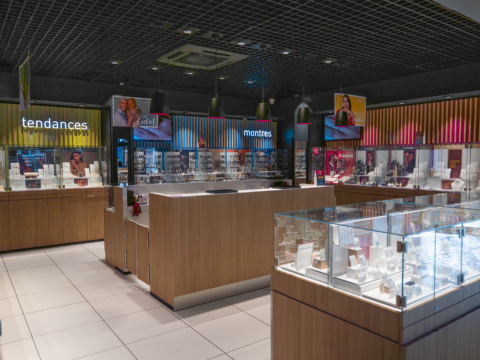 boutique de joaillerie et montres de luxe