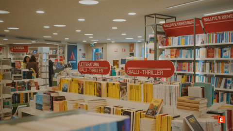 libreria moderna: sezione gialli e thriller