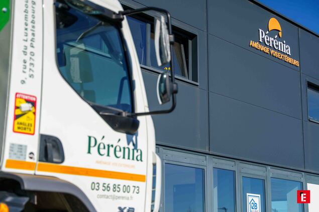 Franchise Pérénia 1