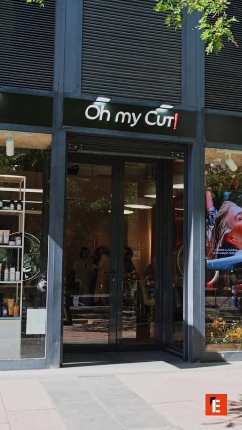 oh my cut! peluquería: fachada moderna