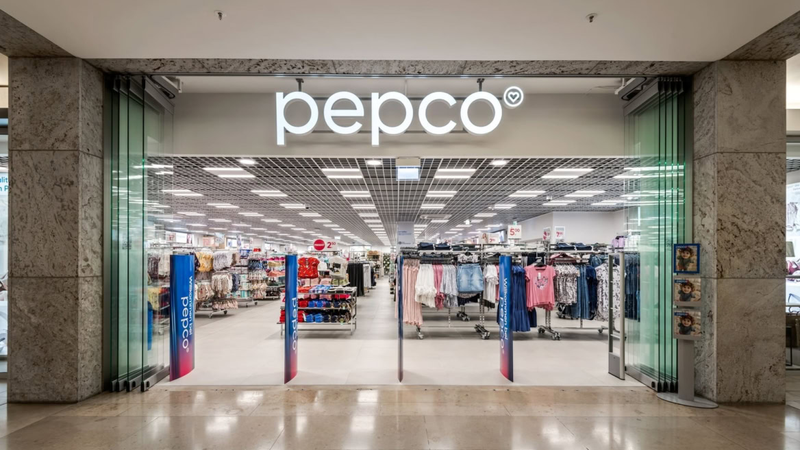 vetrina di un negozio pepco