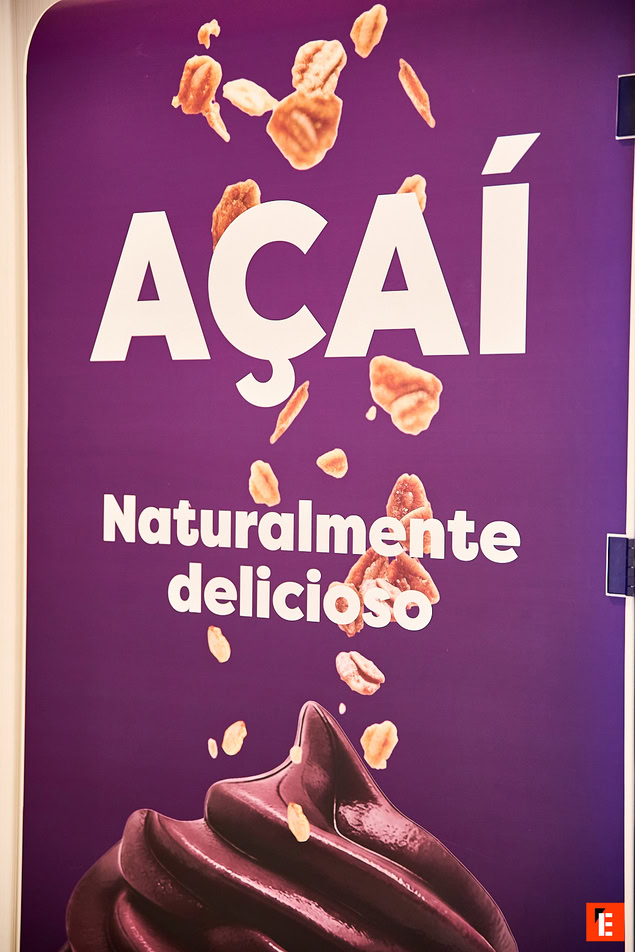 açaí cremoso y natural con granola crujiente