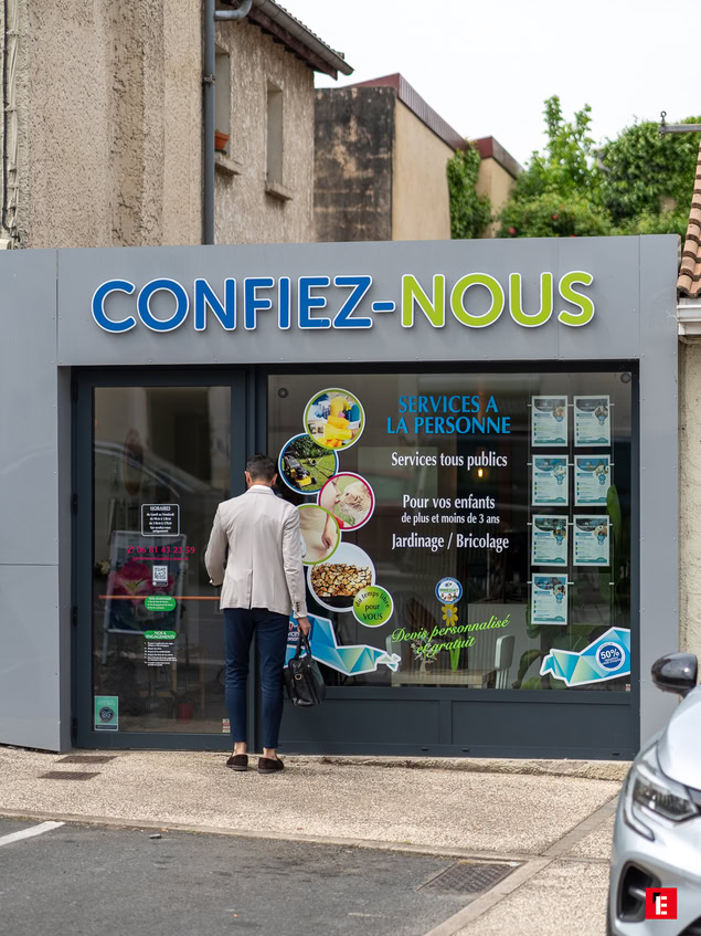 vitrine services à la personne : garde et jardinage