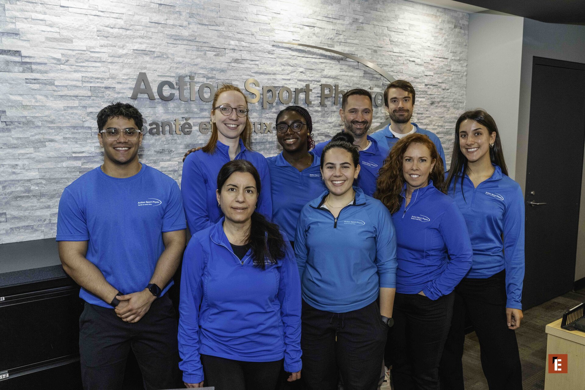 Équipe clinique de physiothérapie à laccueil