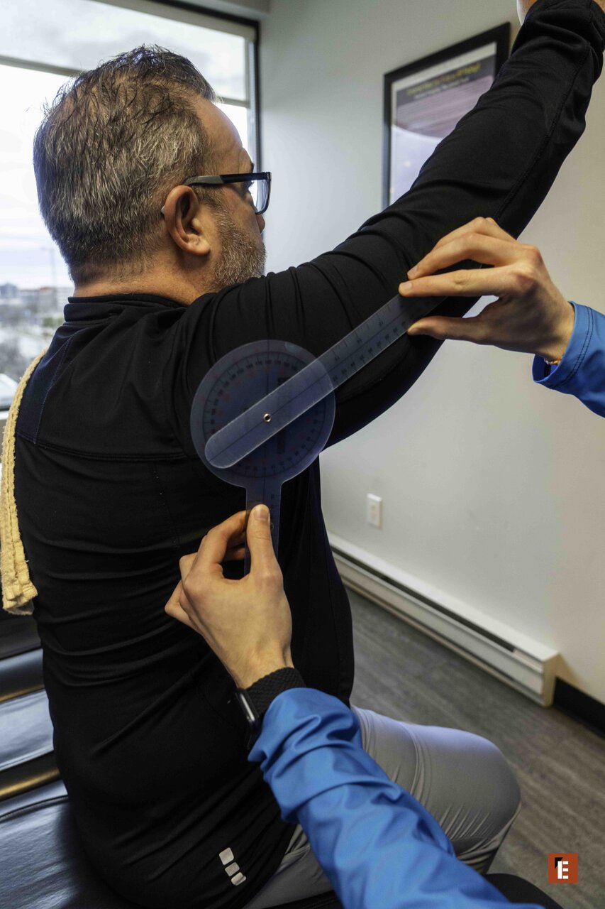 Évaluation de la mobilité de lÉpaule au goniomètre