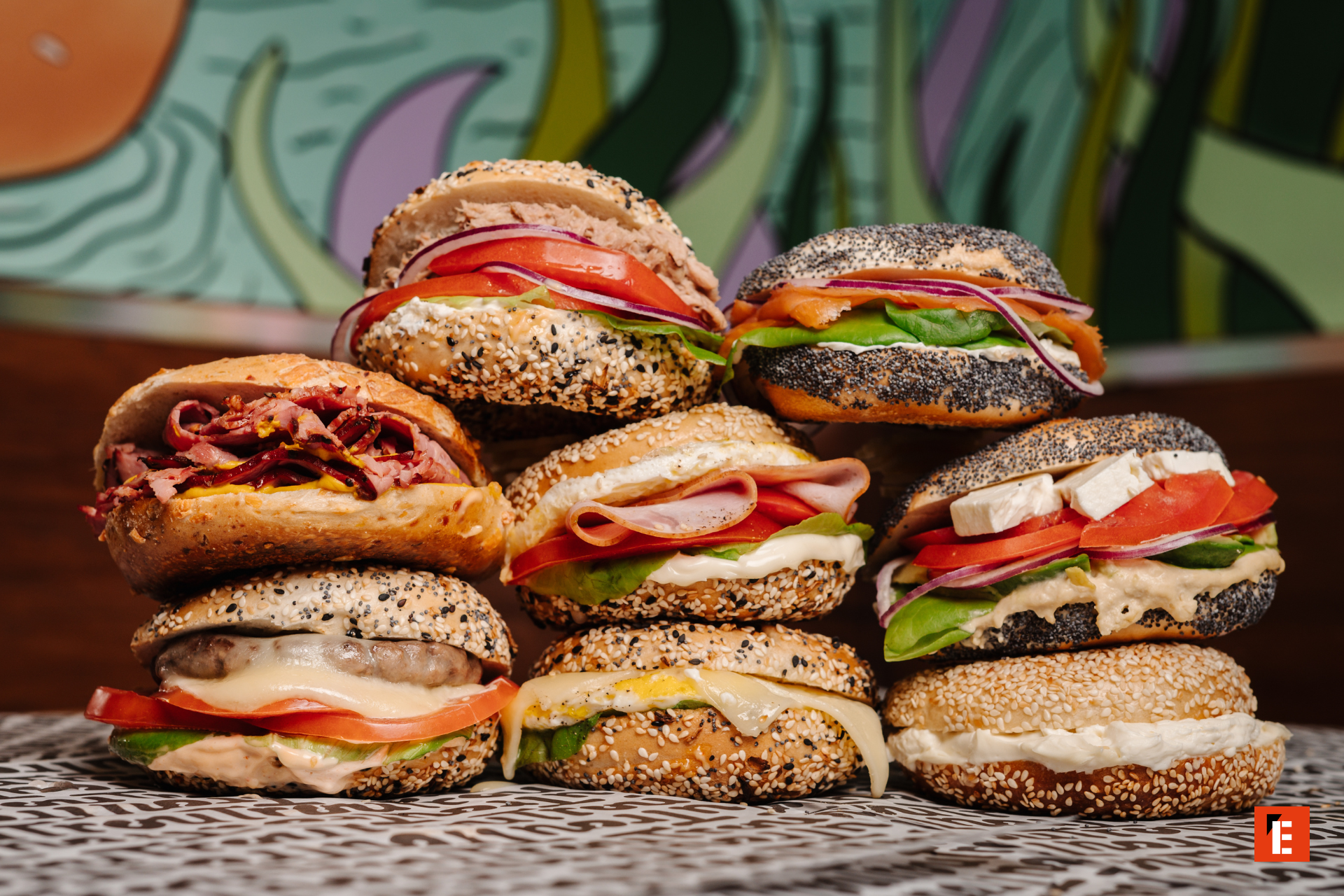 plateau de bagels traiteur : saumon, fromage et légumes