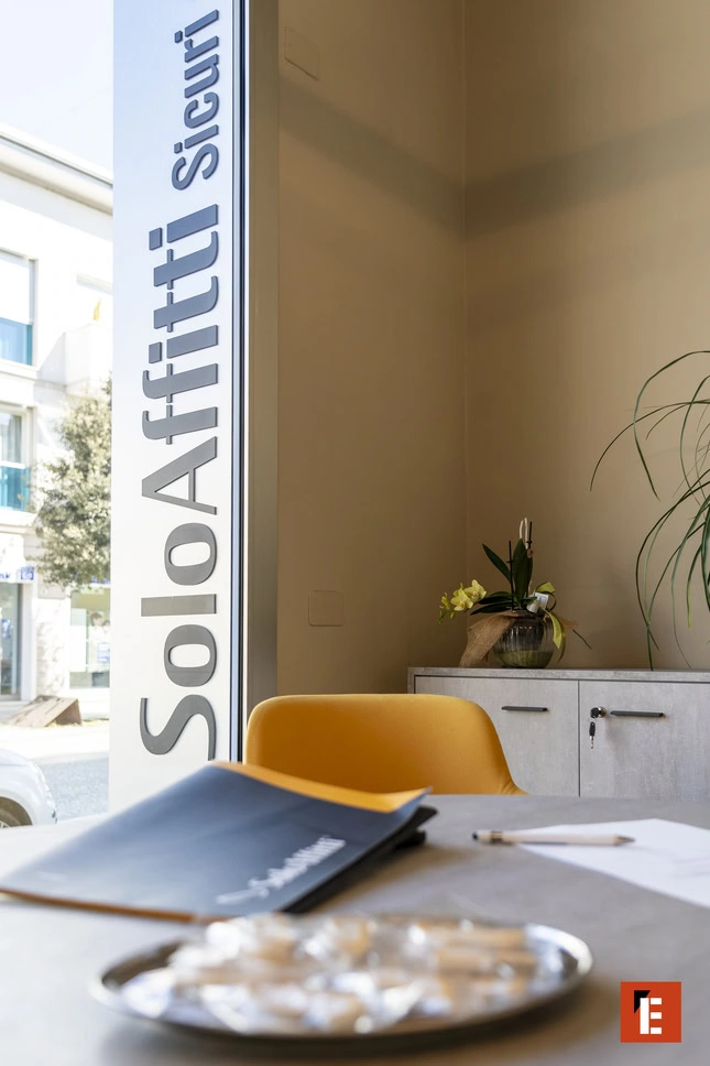 reception accogliente di solo affitti sicuri