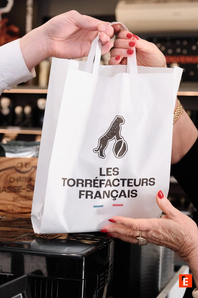 remise dun sac les torréfacteurs français en boutique