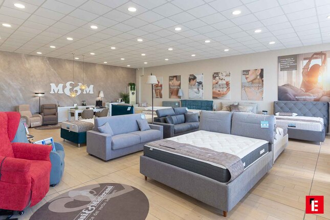 showroom materassi, letti e divani contemporanei