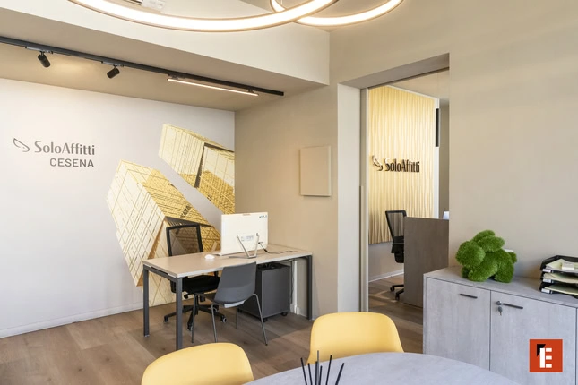 ufficio moderno soloaffitti cesena area riunioni