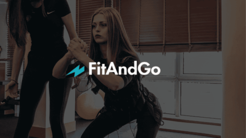 fitandgo squat assistito da personal trainer