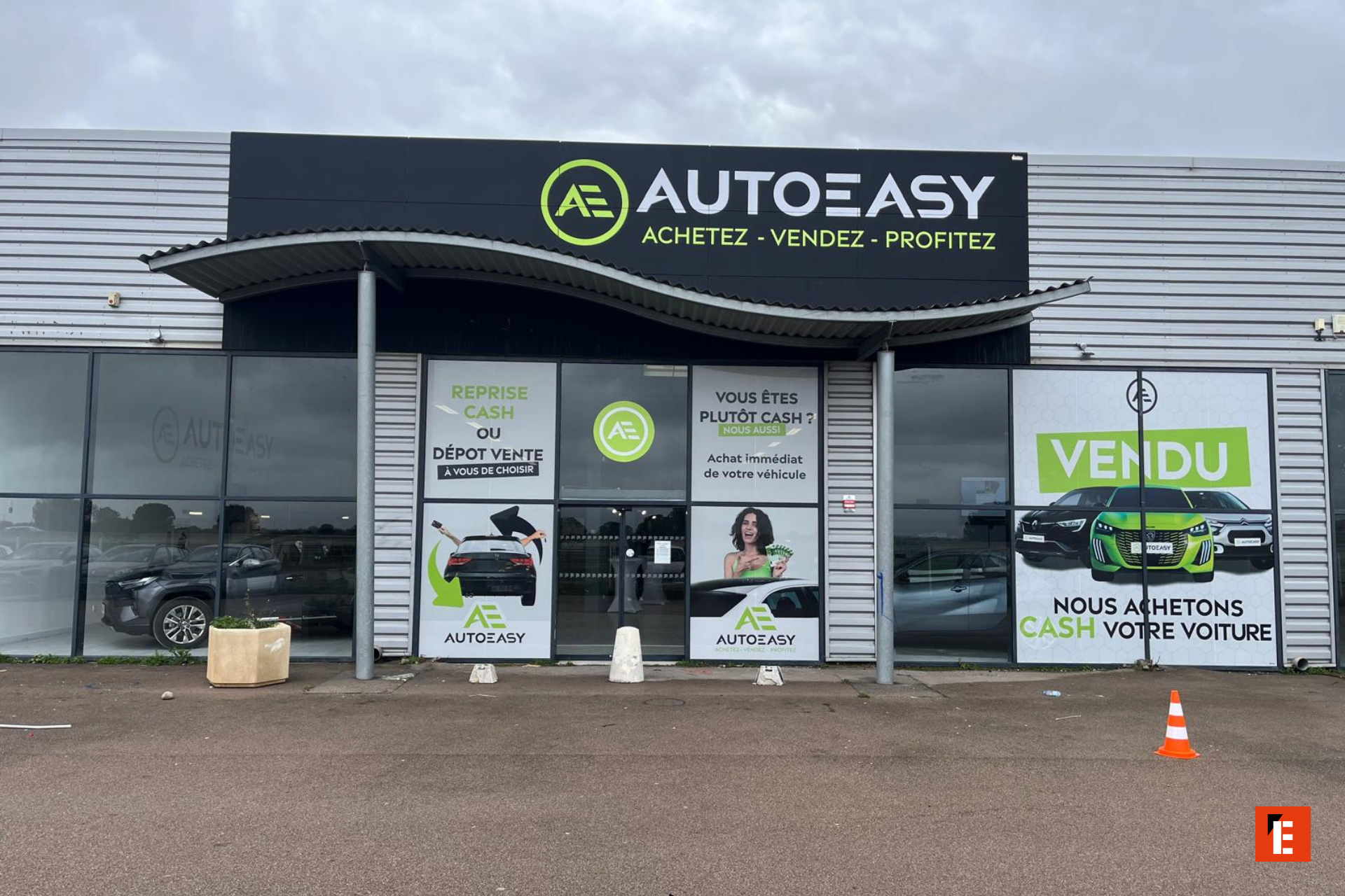 façade autoeasy : achat cash et vente de voitures