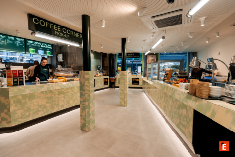 comptoirs café À emporter modernes et lumineux