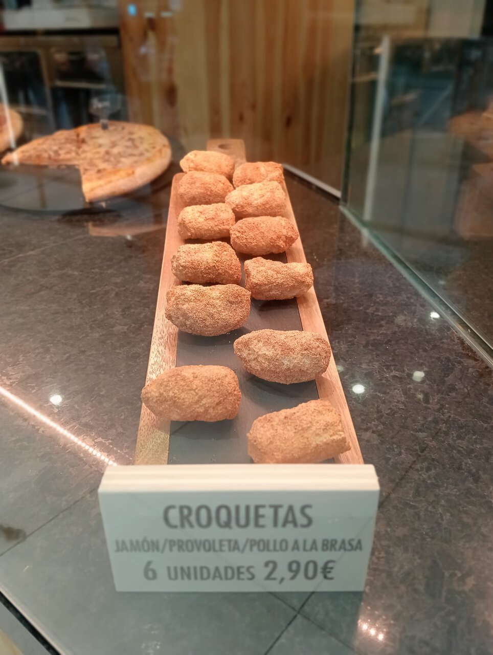 croquetas caseras: jamón, provoleta y pollo (6 unidades)