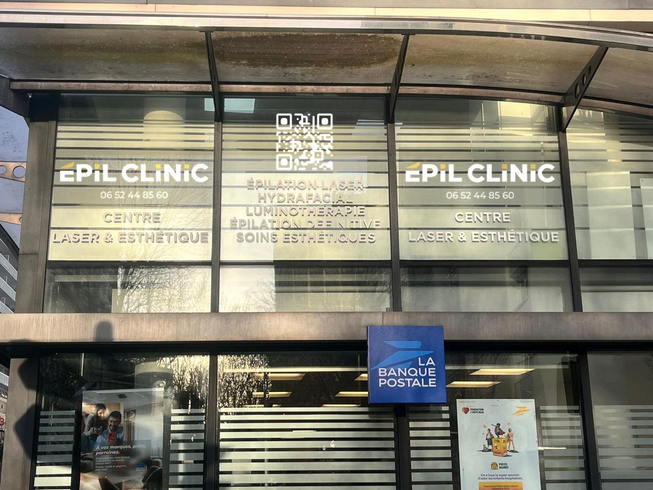 façade vitrée : epil clinic et la banque postale