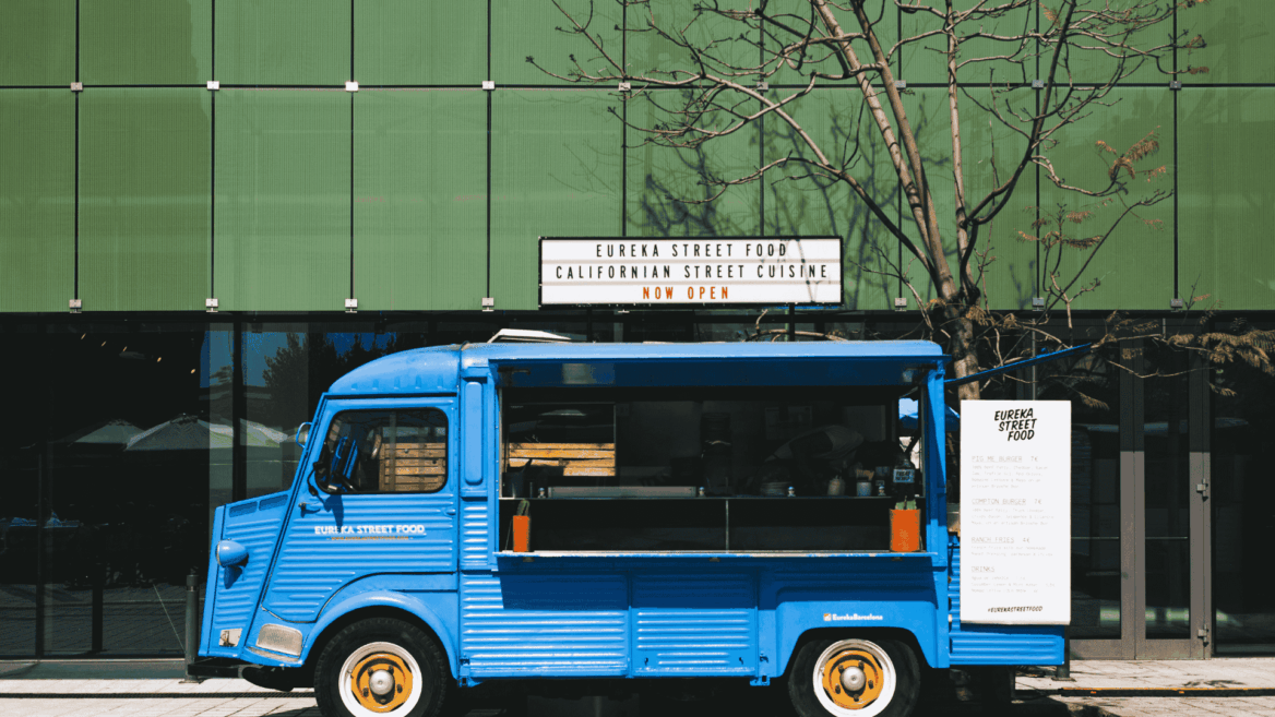 cobalt blue food truck: eureka street food
