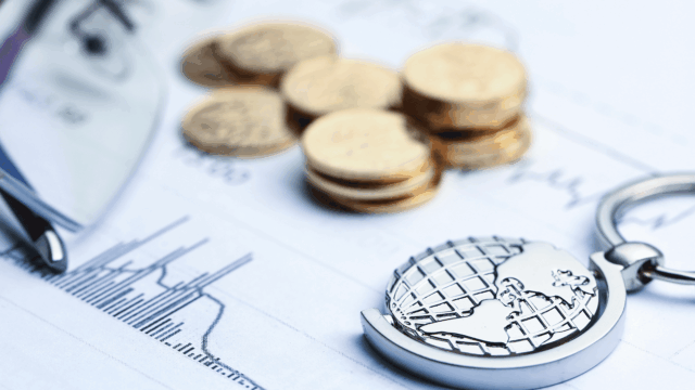 monedas y llavero