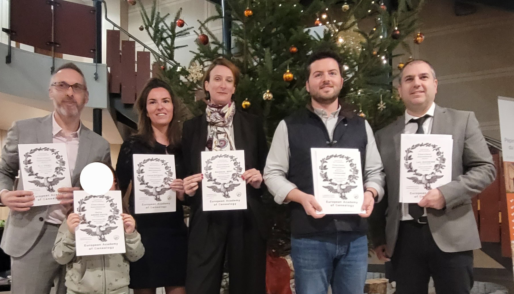 remise de certificats — académie européenne de généalogie