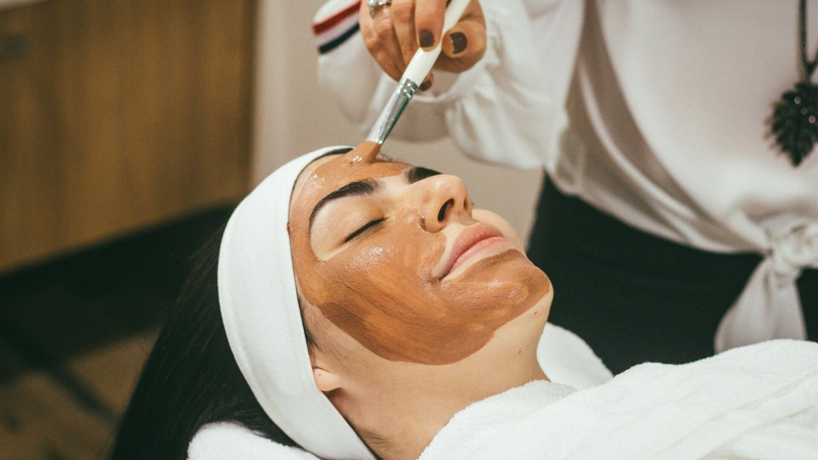 maschera viso professionale: trattamento relax in spa