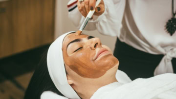 maschera viso professionale: trattamento relax in spa