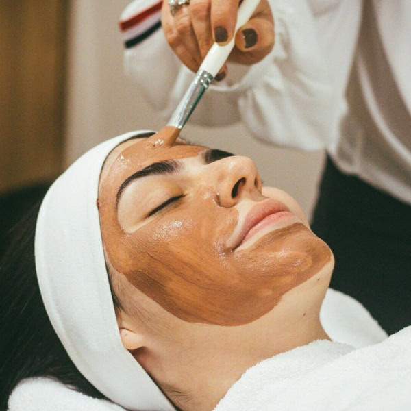 maschera viso professionale: trattamento relax in spa