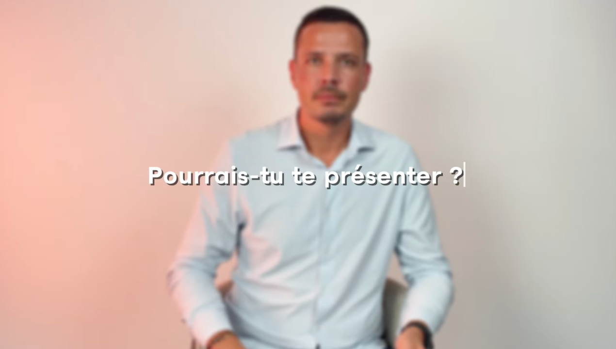 portrait flou dinterview : pourrais tu te présenter