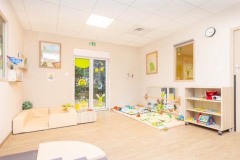 salle de jeux bébé lumineuse à nancy