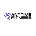 anytime fitness – lila laufende figur und schriftzug