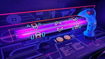 pistolet darcade néon style synthwave
