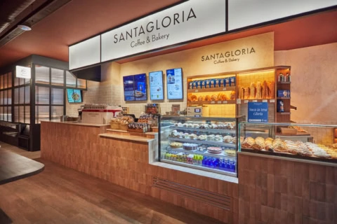 mostrador de cafetería y panadería santagloria