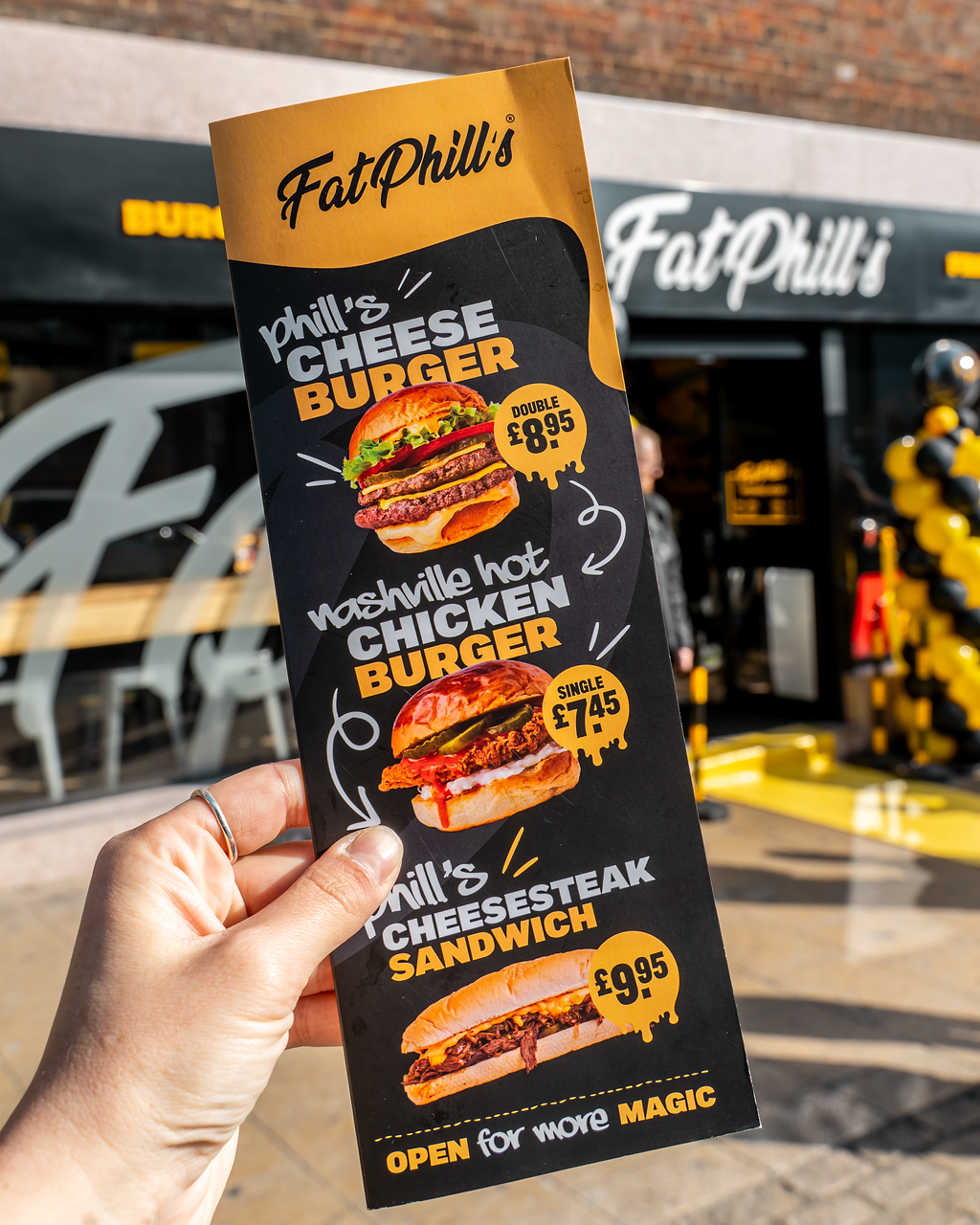 menu fatphills : burgers, poulet nashville, cheesesteak