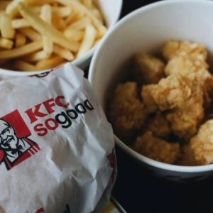 kfc: patatine e bocconcini croccanti
