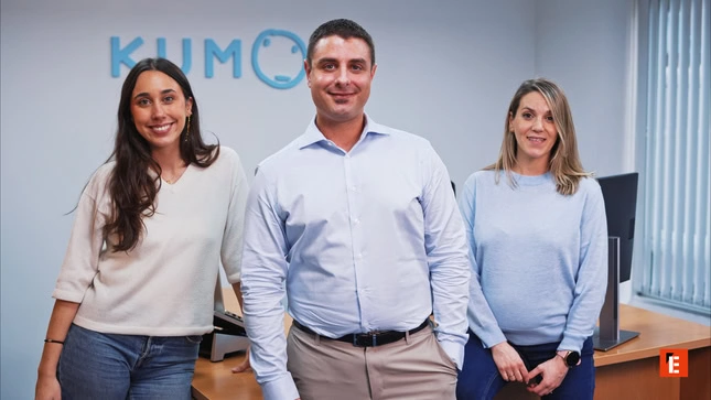 kumo team: modern office portrait