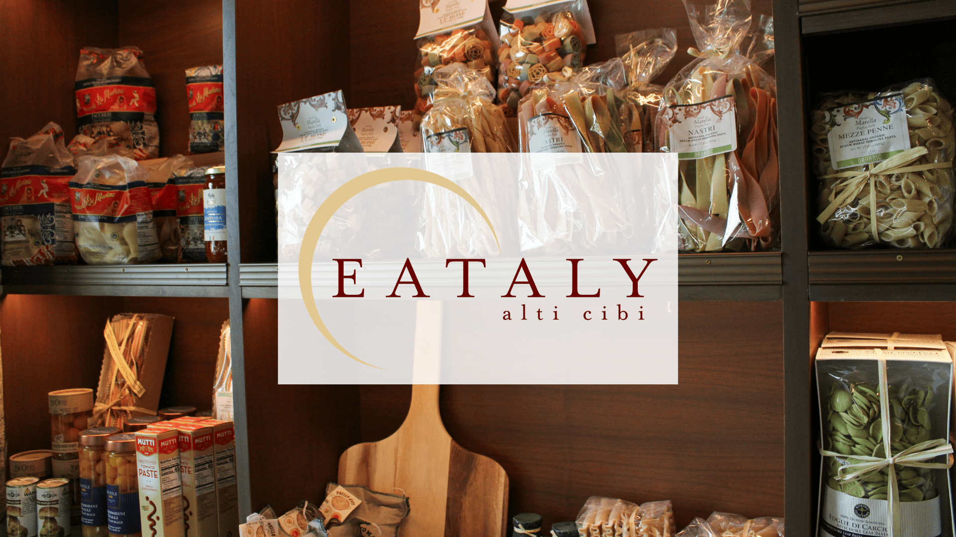 scaffali eataly: pasta artigianale e sughi